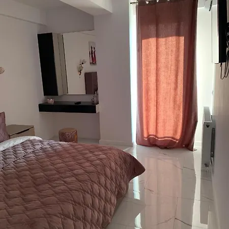 Apartmán Inhaus Beach Residence *
