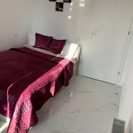 Inhaus Beach Residence Apartmán Năvodari